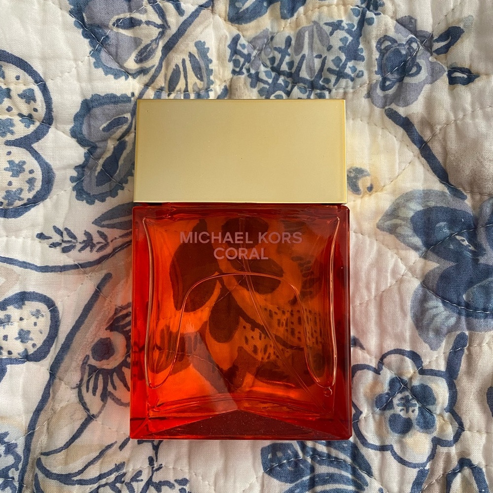 Michael Korea Coral perfume